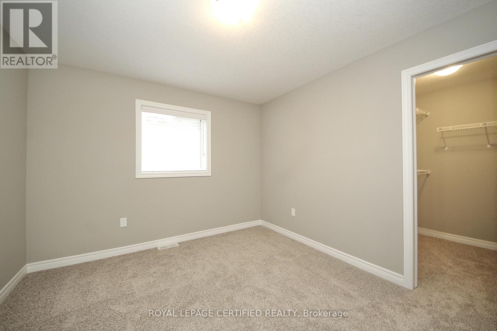 2 Crosswinds Drive, Kitchener, Ontario  N2A 0J7 - Photo 34 - X12718948