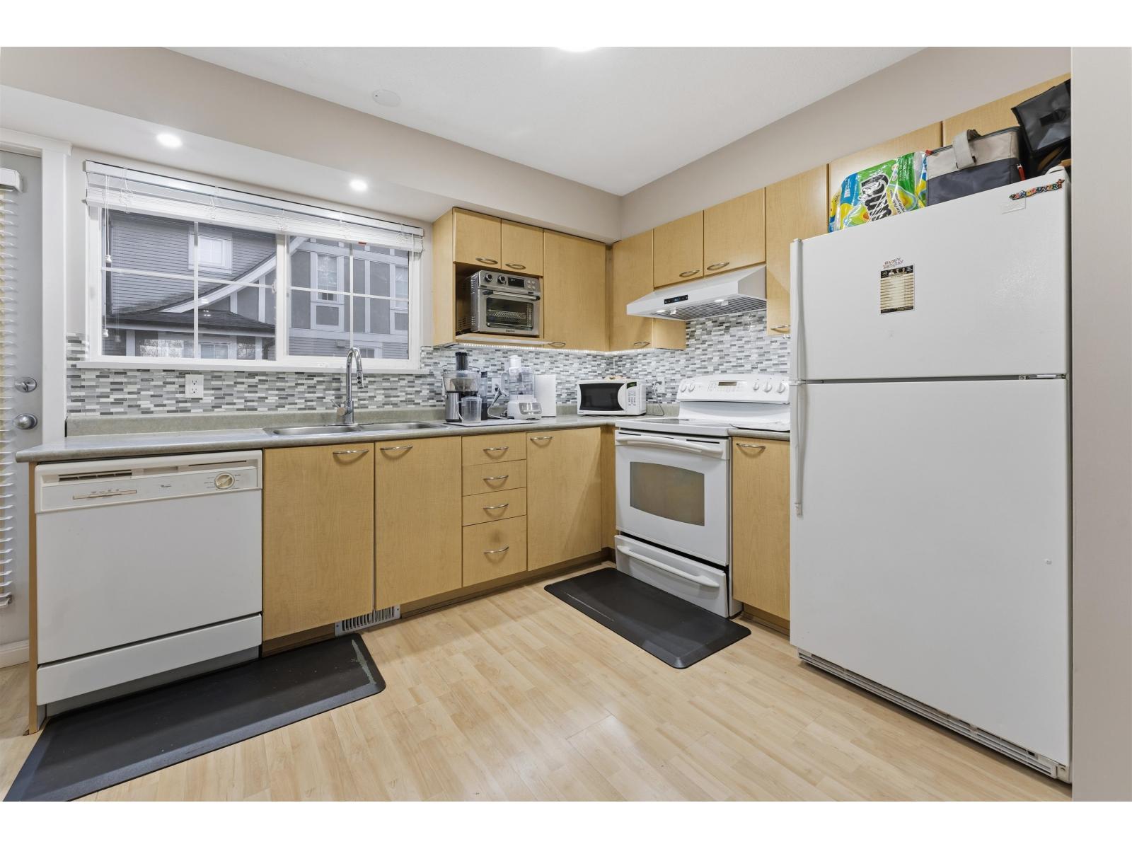 7 12778 66 Avenue, Surrey, British Columbia  V3W 1K9 - Photo 8 - R3081850