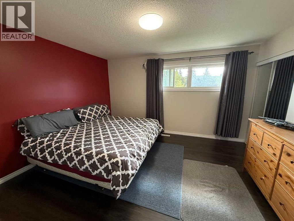 43, 114 Hardisty Avenue, Hinton, Alberta  T7V 1B5 - Photo 8 - A2259443