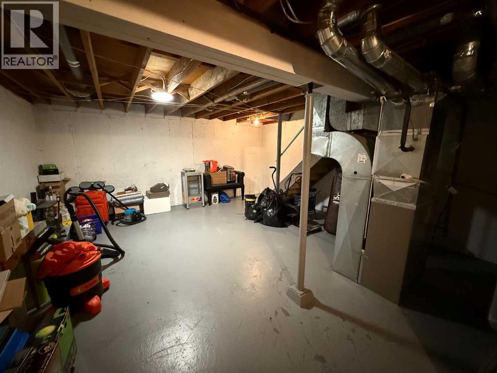 43, 114 Hardisty Avenue, Hinton, Alberta  T7V 1B5 - Photo 13 - A2259443