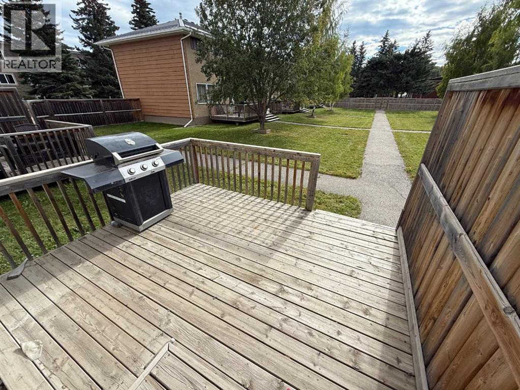 43, 114 Hardisty Avenue, Hinton, Alberta  T7V 1B5 - Photo 12 - A2259443
