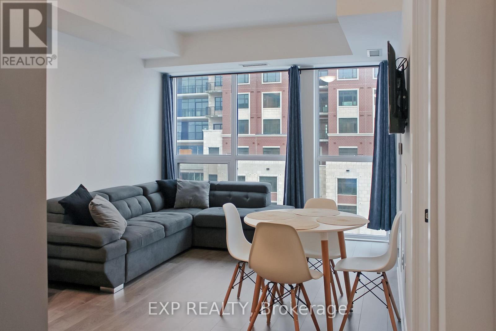 610 - 2333 Khalsa Gate, Oakville, Ontario  L6M 0X7 - Photo 2 - W12719076