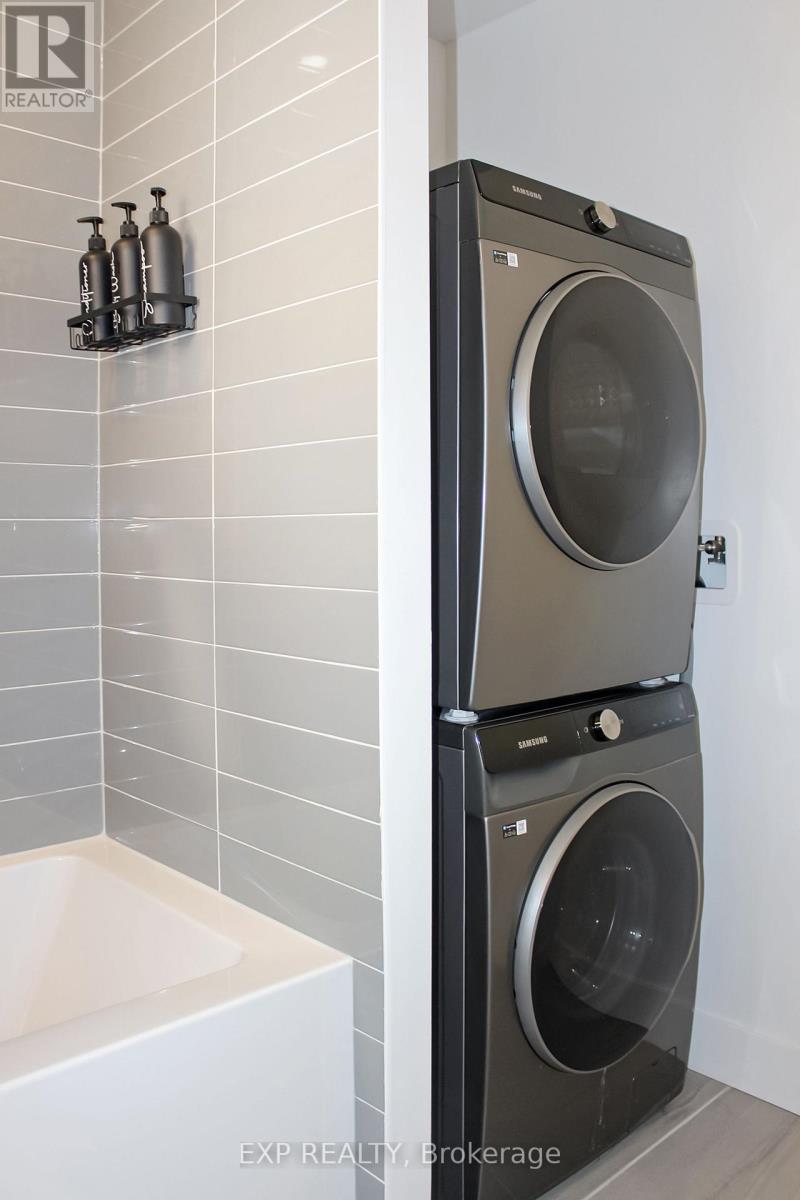 610 - 2333 Khalsa Gate, Oakville, Ontario  L6M 0X7 - Photo 8 - W12719076