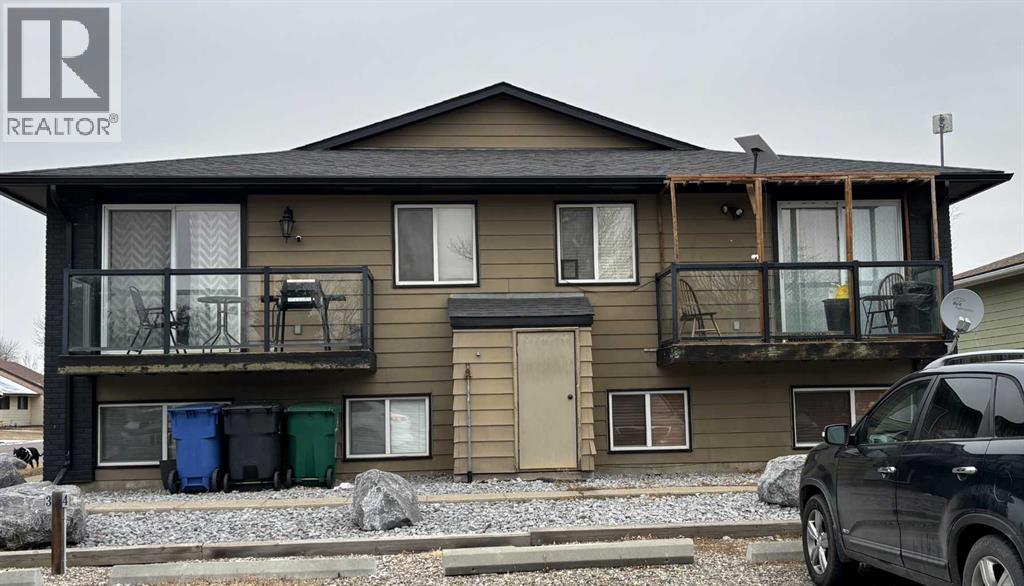 2, 1701 St Edward Boulevard N, Lethbridge, Alberta  T1H 1X2 - Photo 2 - A2280720
