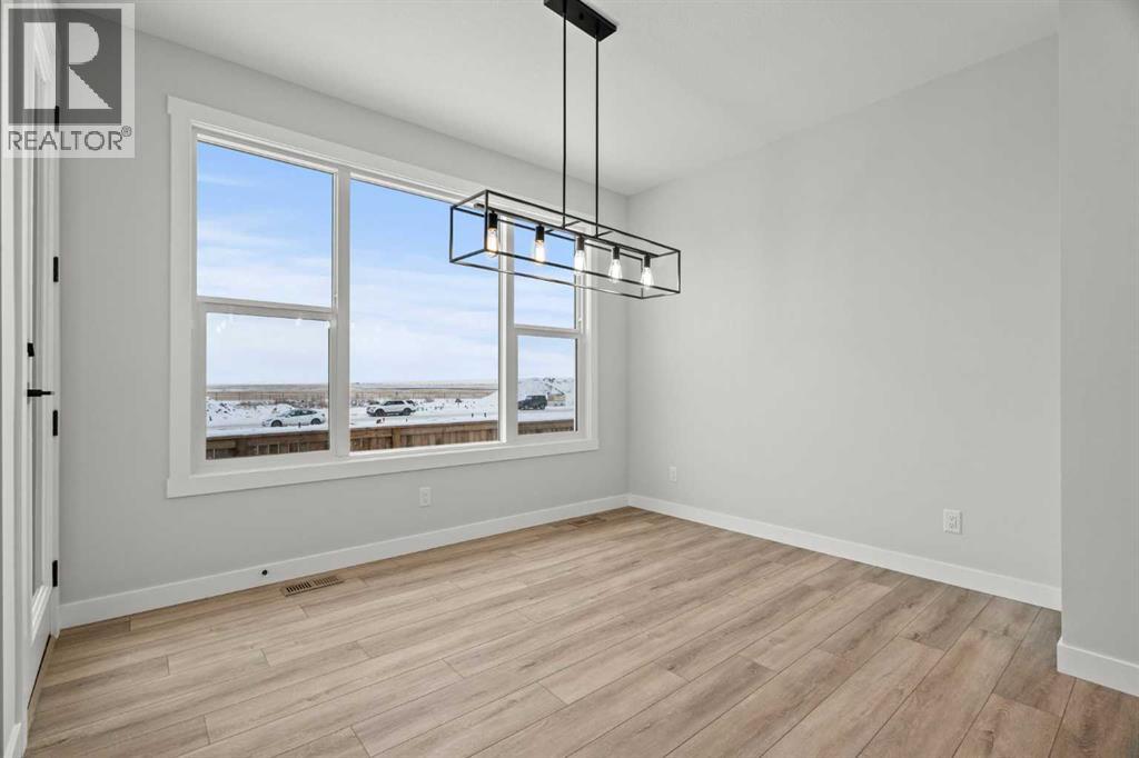 298 Kinniburgh Loop, Chestermere, Alberta  T1X 3C3 - Photo 13 - A2279032