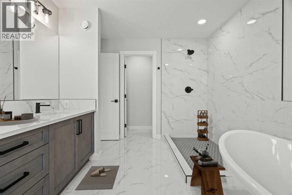 298 Kinniburgh Loop, Chestermere, Alberta  T1X 3C3 - Photo 33 - A2279032