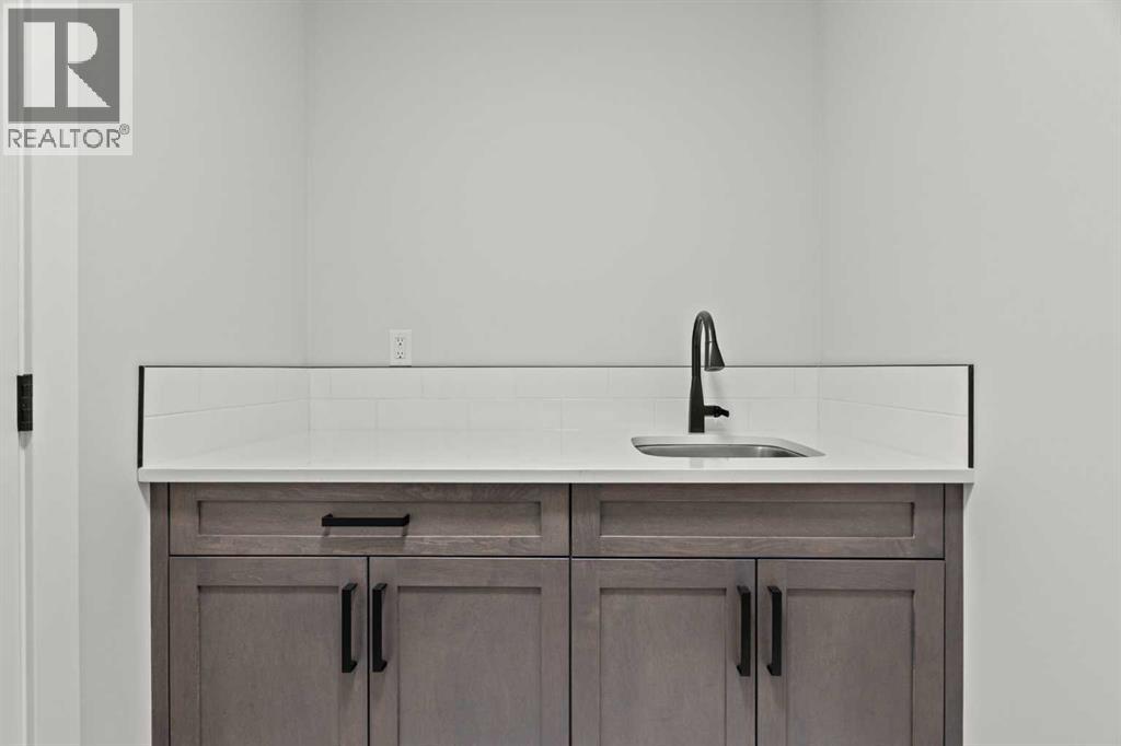 298 Kinniburgh Loop, Chestermere, Alberta  T1X 3C3 - Photo 37 - A2279032