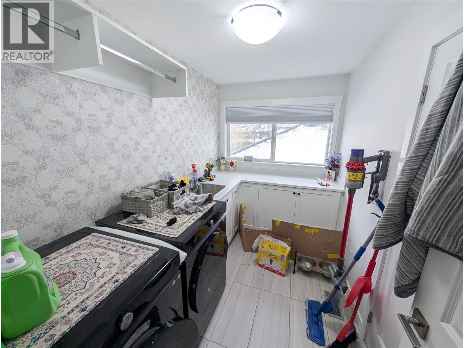 2710 Beachmount Crescent, Kamloops, British Columbia  V2B 0E6 - Photo 19 - 10372082