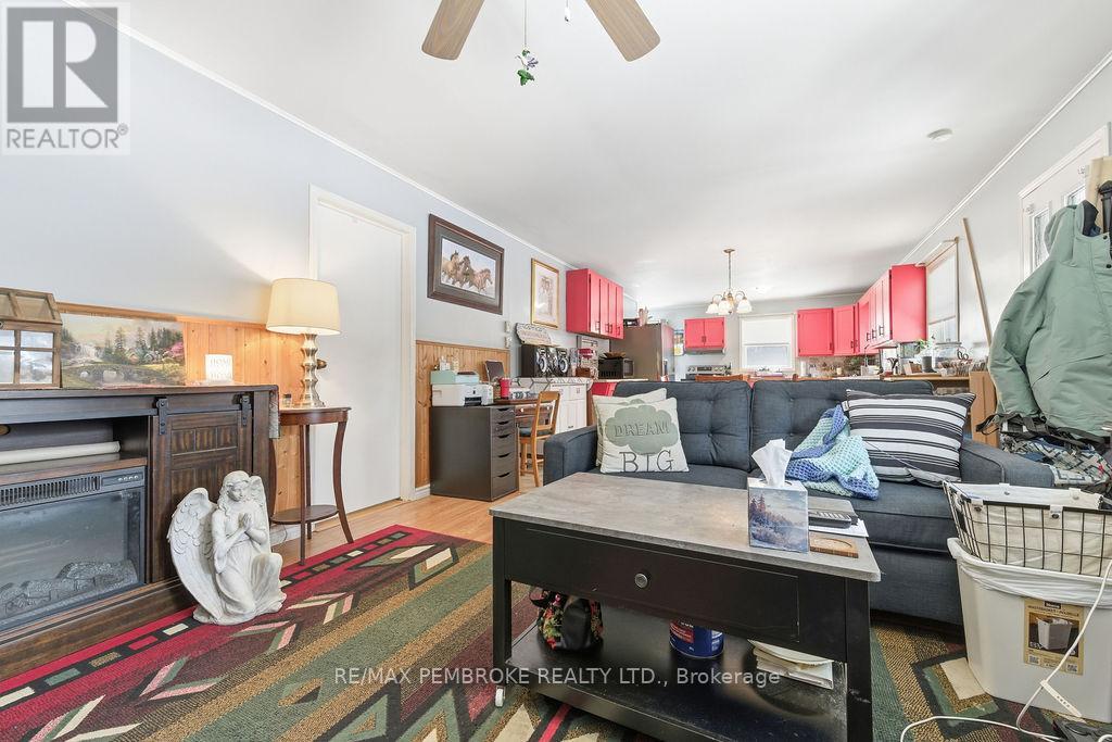 40460 17 Highway, Head, Ontario  K0J 2K0 - Photo 15 - X12719012