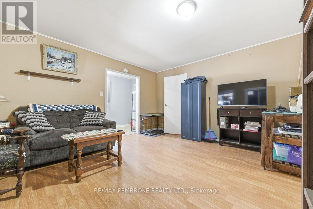 40460 17 Highway, Head, Ontario  K0J 2K0 - Photo 21 - X12719012