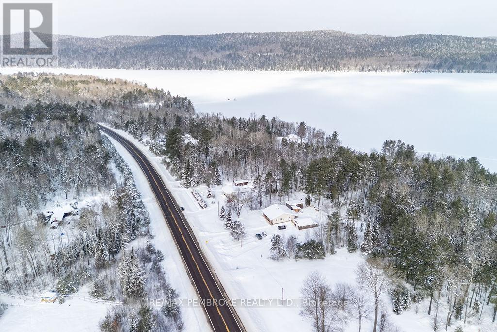 40460 17 Highway, Head, Ontario  K0J 2K0 - Photo 38 - X12719012