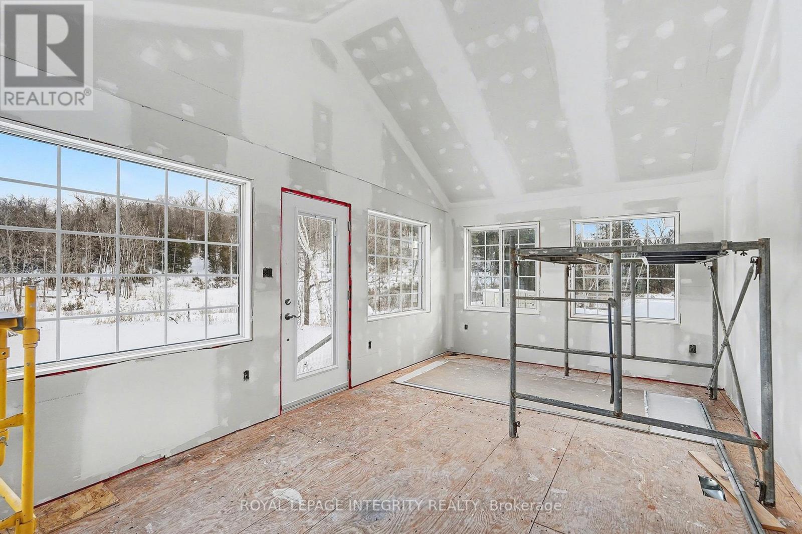 8688 Hwy 511 Highway, Lanark Highlands, Ontario  K0G 1K0 - Photo 12 - X12719020