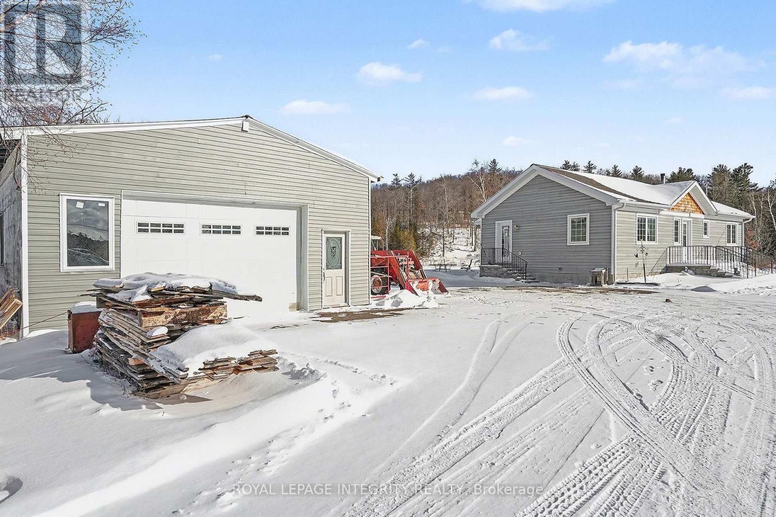 8688 Hwy 511 Highway, Lanark Highlands, Ontario  K0G 1K0 - Photo 4 - X12719020