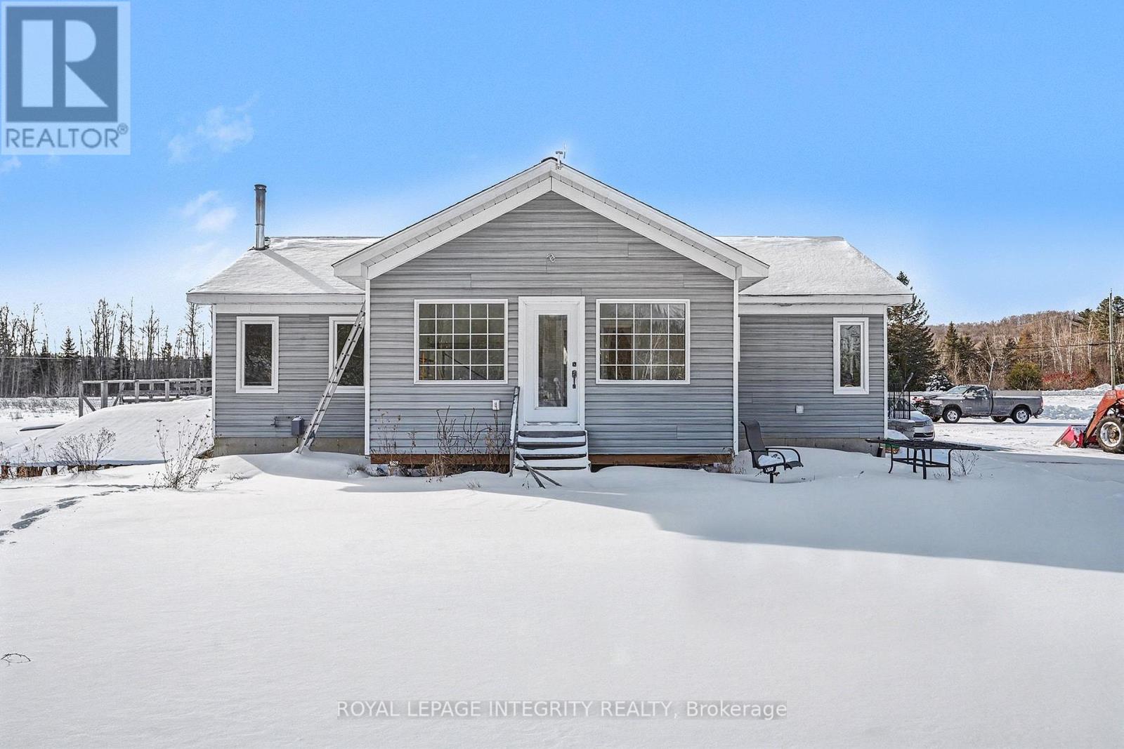 8688 Hwy 511 Highway, Lanark Highlands, Ontario  K0G 1K0 - Photo 6 - X12719020