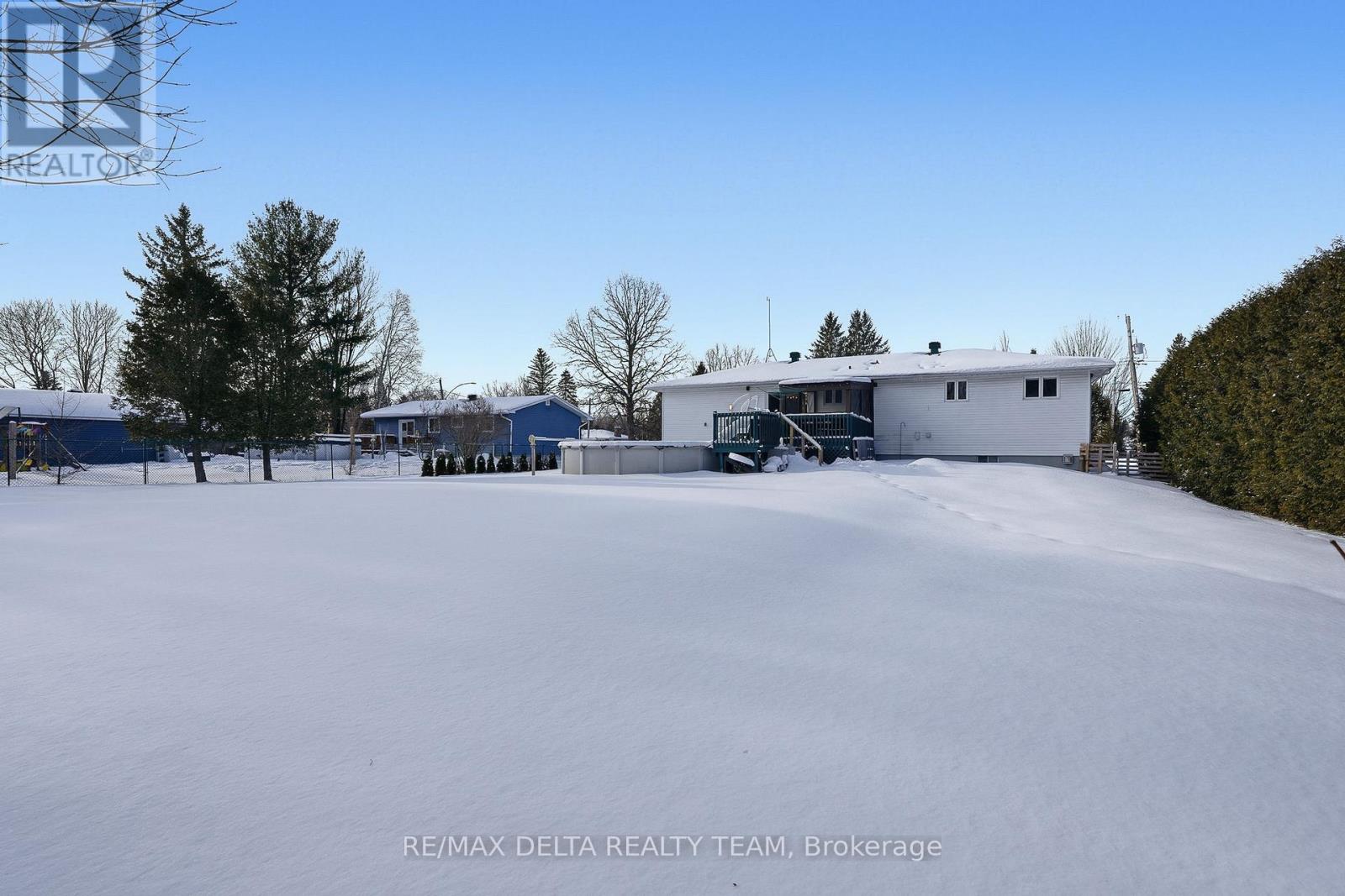 124 Forest Lane, The Nation, Ontario  K0A 1W0 - Photo 22 - X12719030