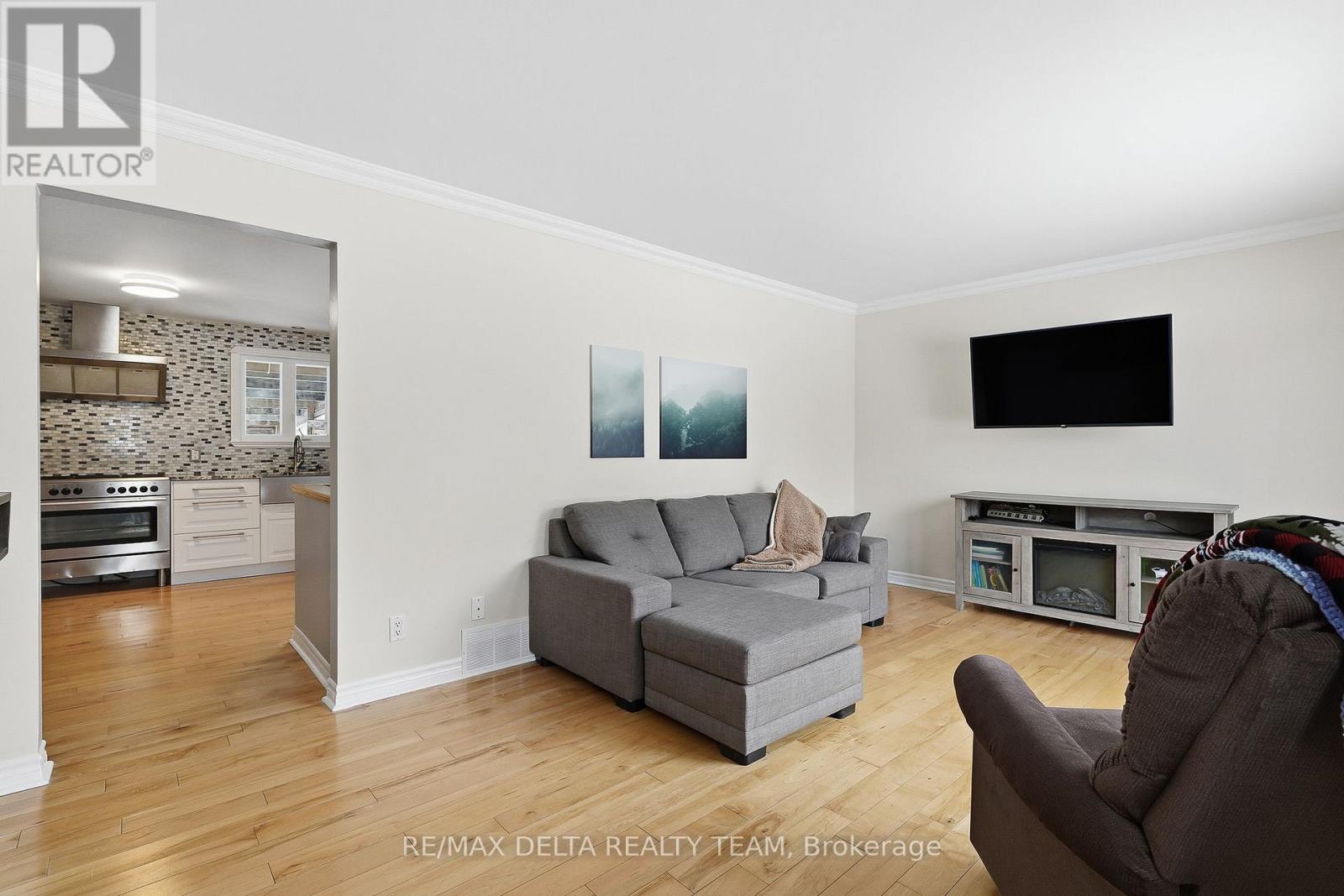 124 Forest Lane, The Nation, Ontario  K0A 1W0 - Photo 3 - X12719030