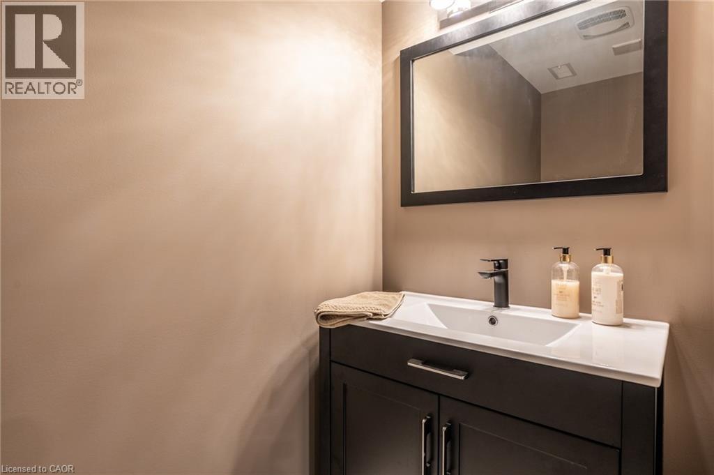 194 Joshua Avenue, Hamilton, Ontario  L9K 1R7 - Photo 37 - 40795499