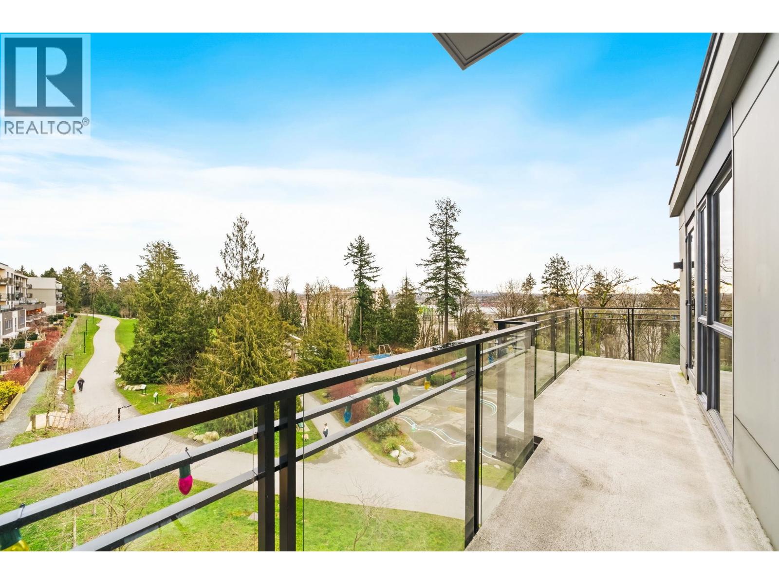 304 707 E 3rd Street, North Vancouver, British Columbia  V7L 1G8 - Photo 16 - R3077048