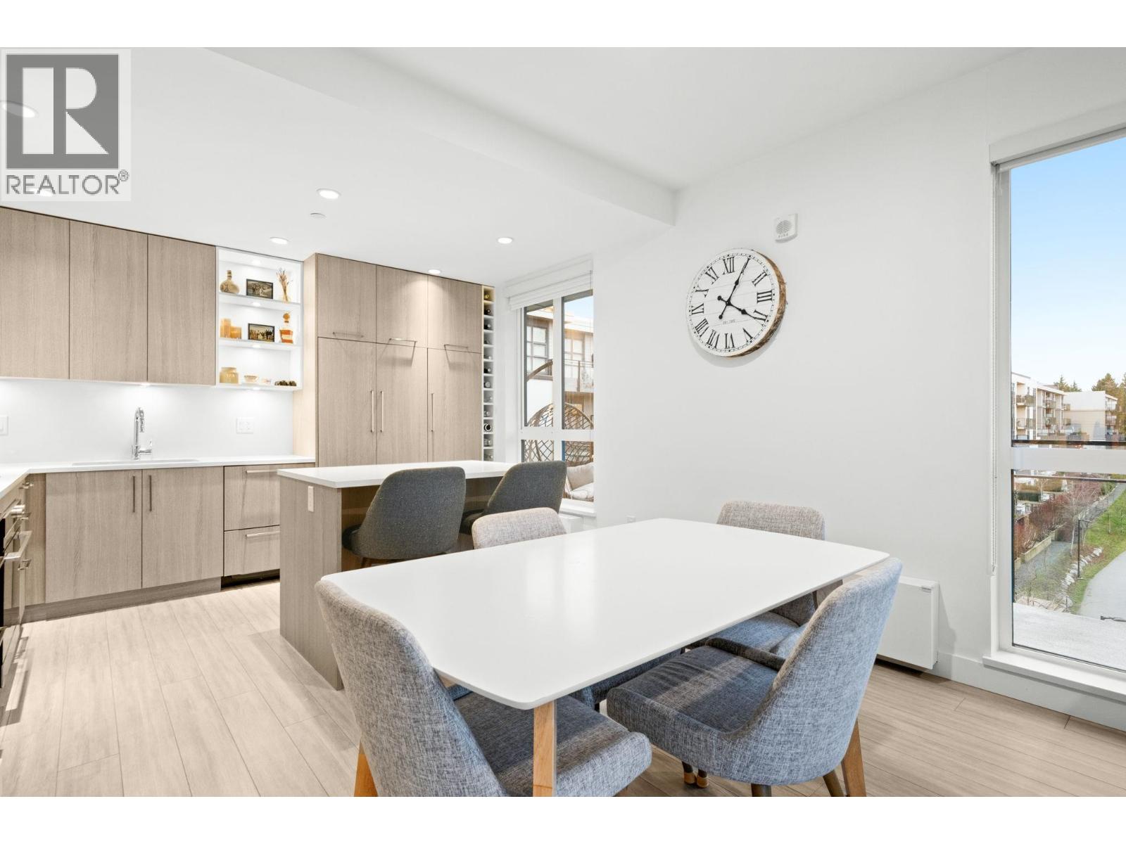 304 707 E 3rd Street, North Vancouver, British Columbia  V7L 1G8 - Photo 5 - R3077048