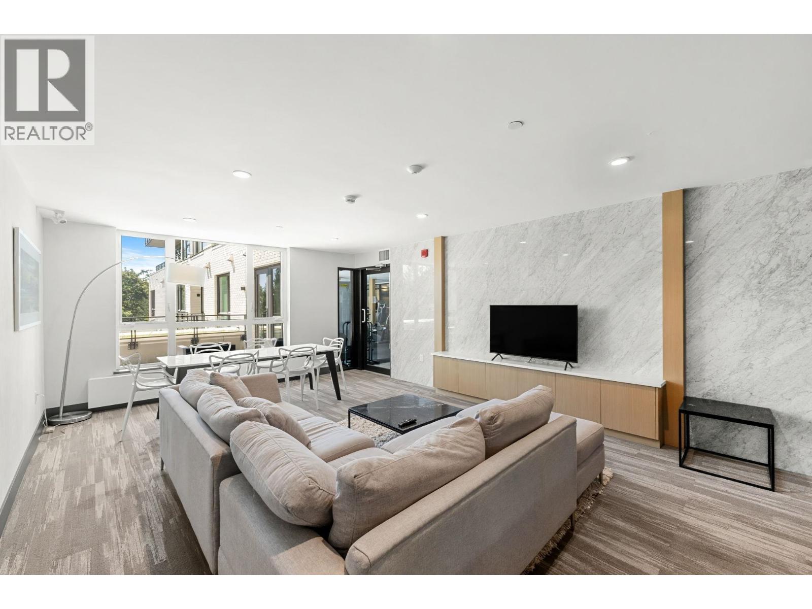 304 707 E 3rd Street, North Vancouver, British Columbia  V7L 1G8 - Photo 23 - R3077048