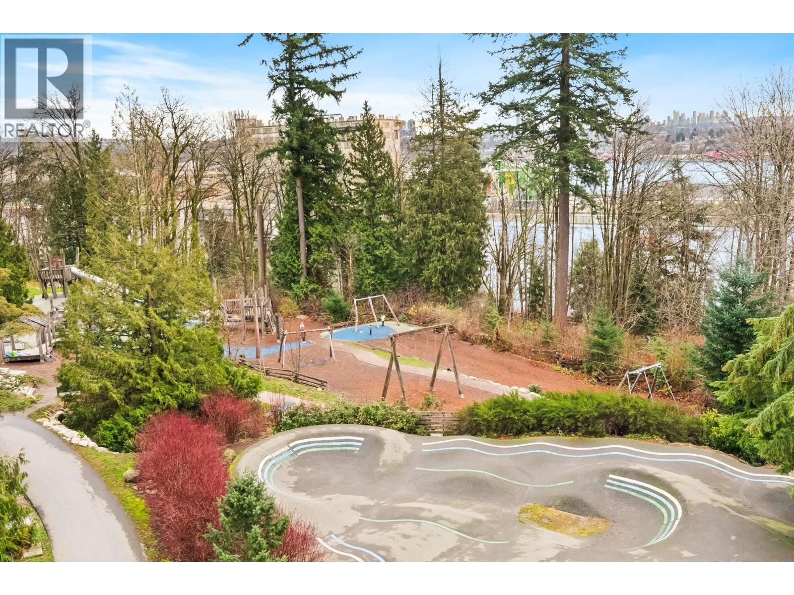 304 707 E 3rd Street, North Vancouver, British Columbia  V7L 1G8 - Photo 19 - R3077048