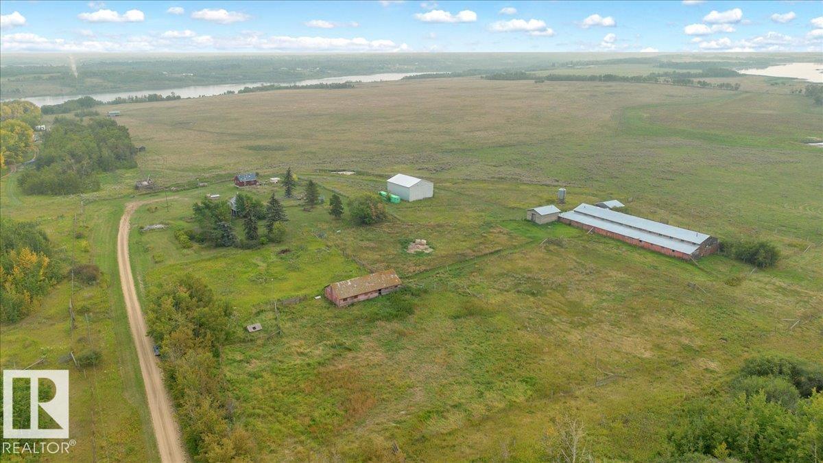 23427 Twp Rd 574, Rural Sturgeon County, Alberta  T8R 1L2 - Photo 4 - E4453628