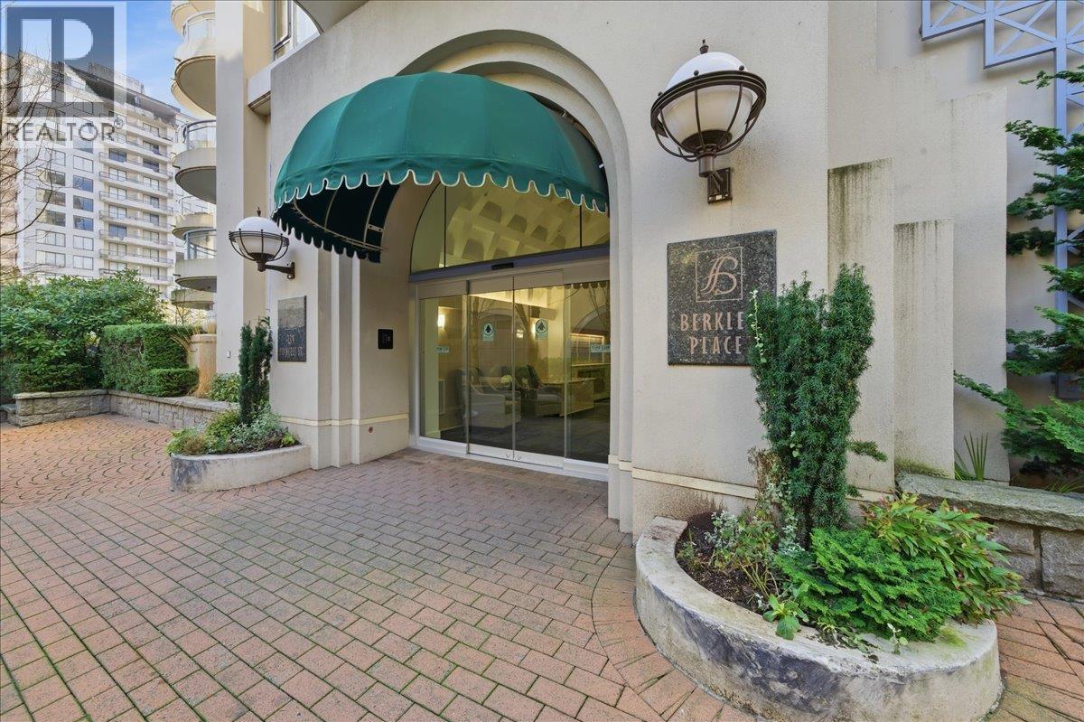 602 739 Princess Street, New Westminster, British Columbia  V3M 6V6 - Photo 2 - R3081858