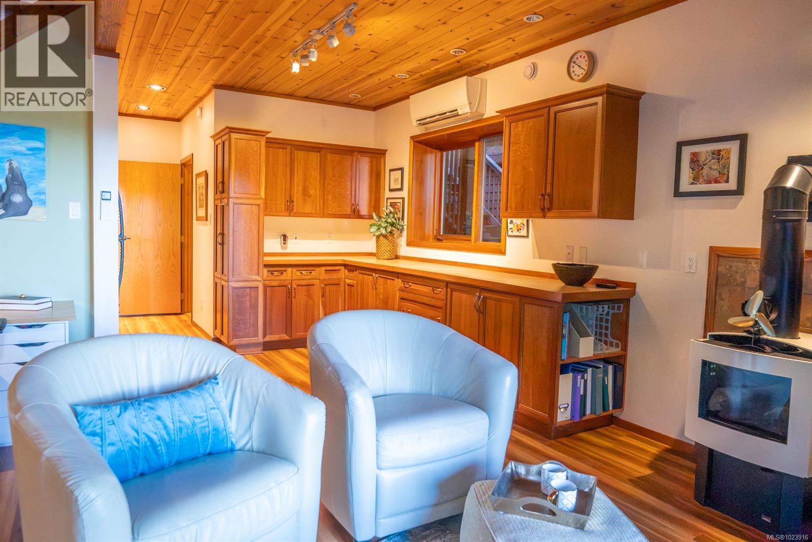 2648 Galleon Way, Pender Island, British Columbia  V0N 2M2 - Photo 38 - 1023916