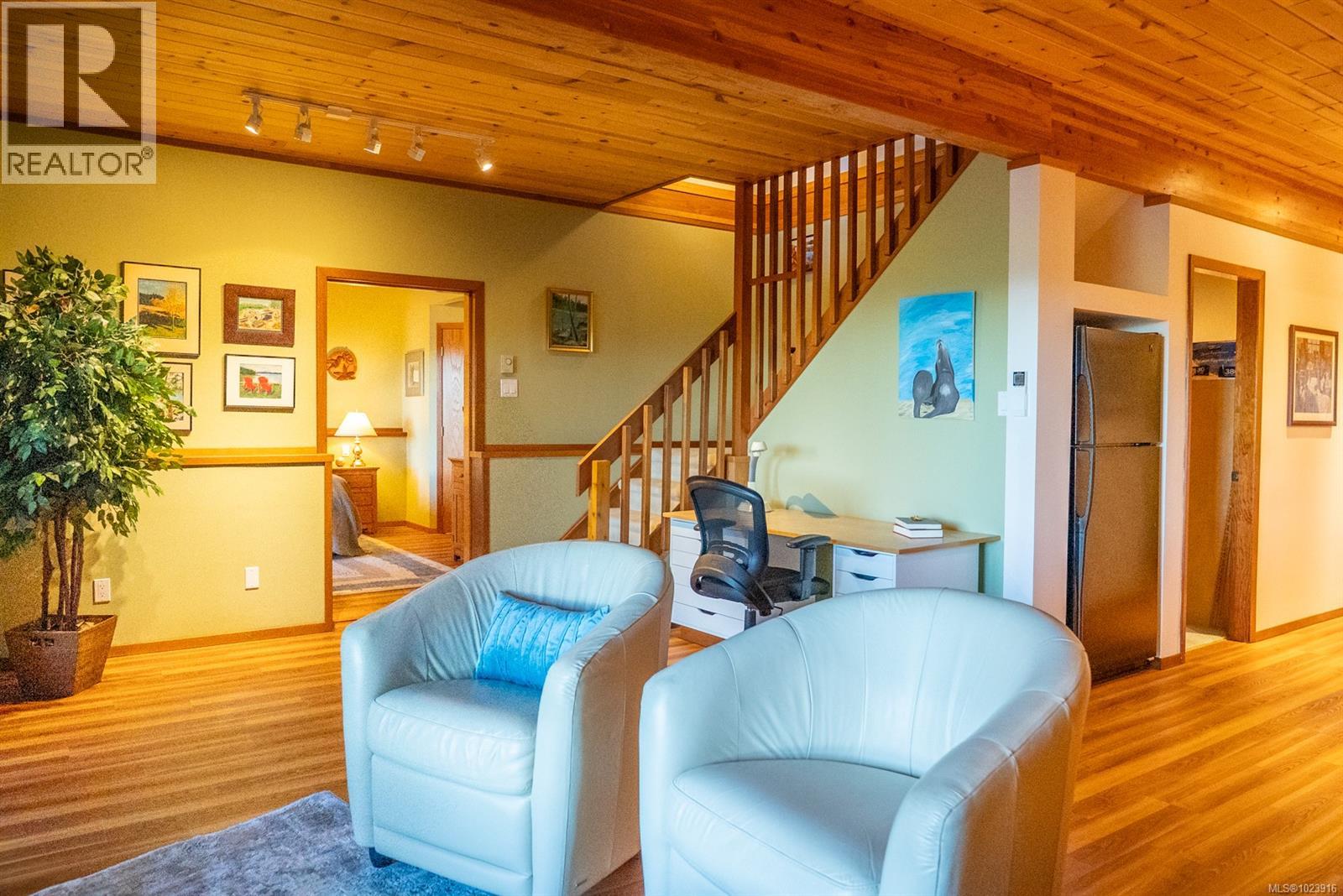 2648 Galleon Way, Pender Island, British Columbia  V0N 2M2 - Photo 37 - 1023916