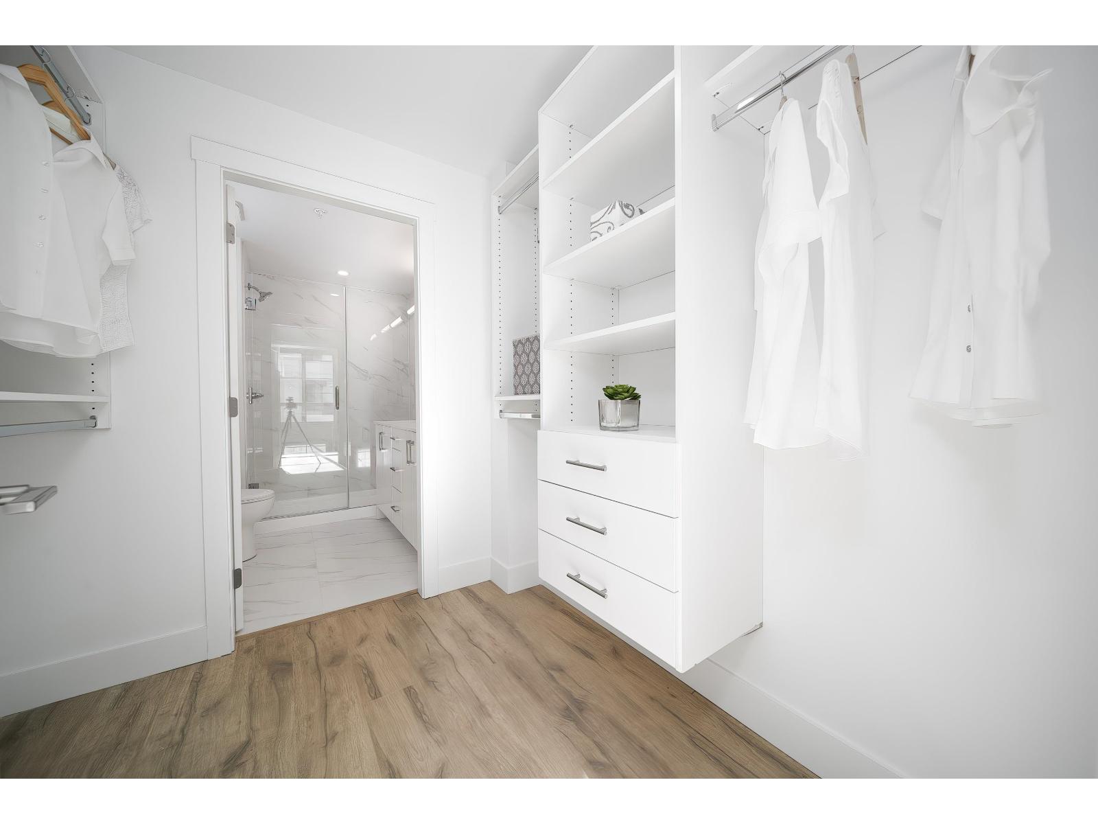 114 6338 King George Boulevard, Surrey, British Columbia  V3X 1E9 - Photo 3 - R3082060