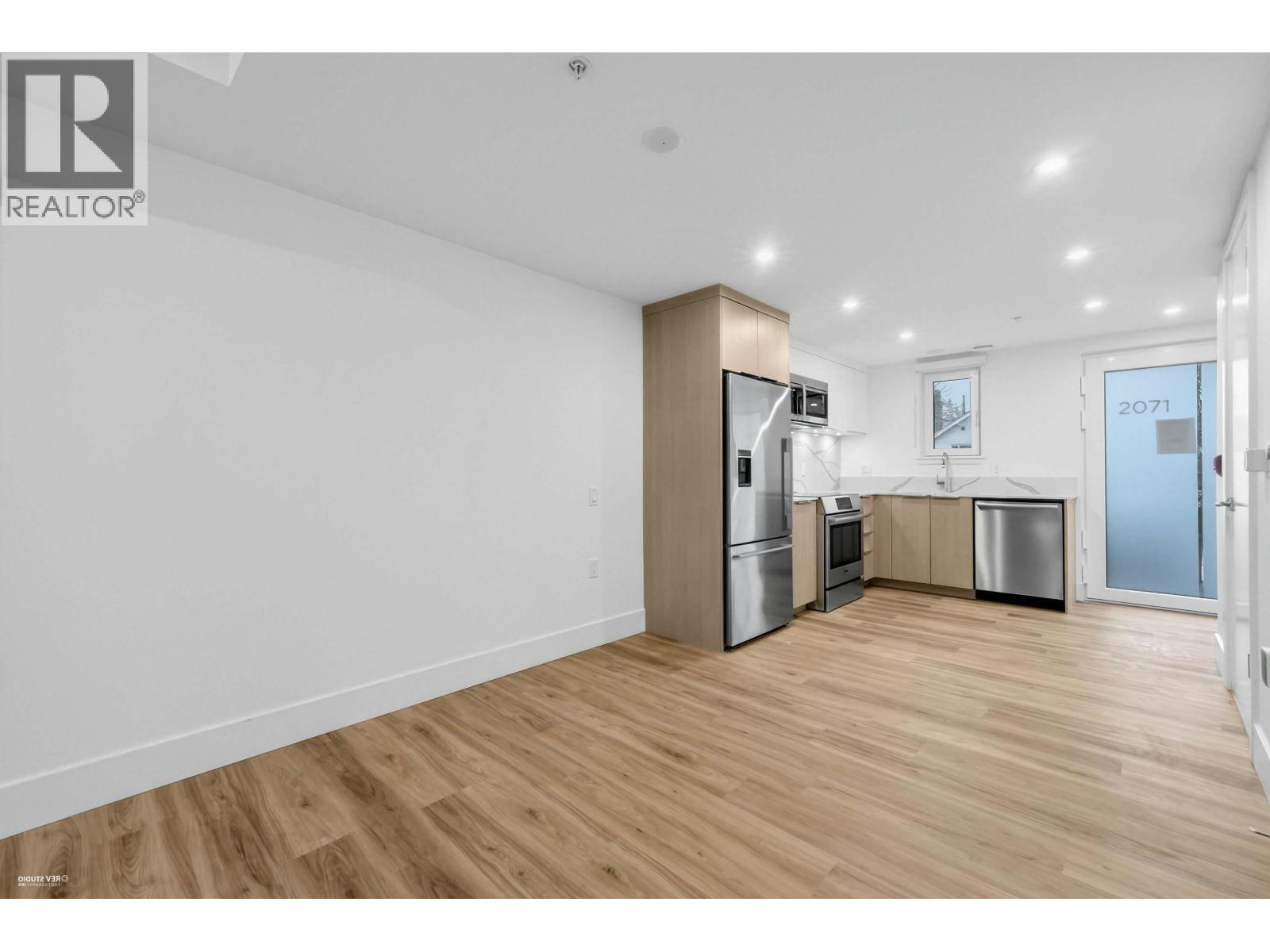 202 2075 E 1st Avenue, Vancouver, British Columbia  V5N 1B6 - Photo 8 - R3080262