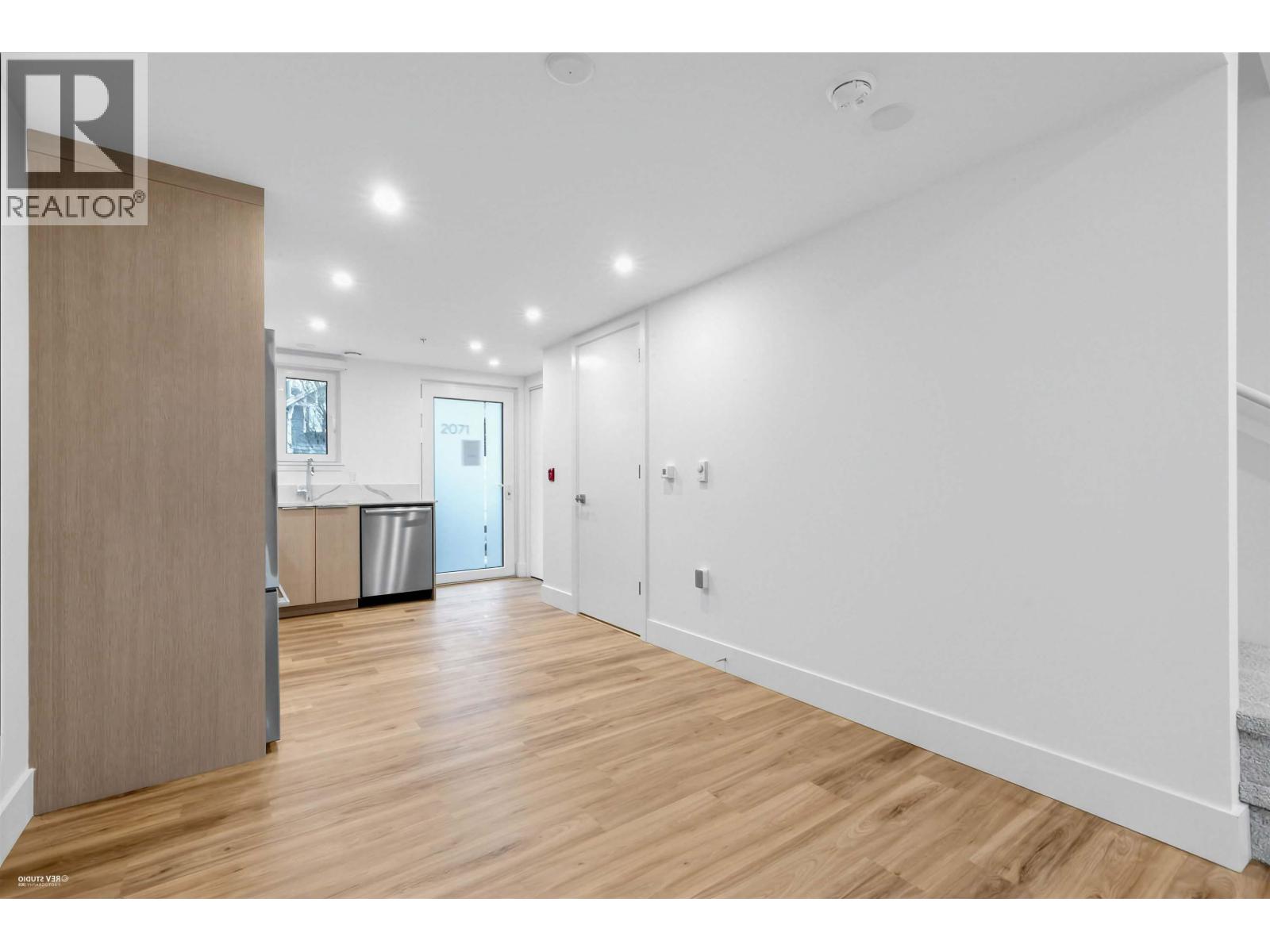 202 2075 E 1st Avenue, Vancouver, British Columbia  V5N 1B6 - Photo 9 - R3080262