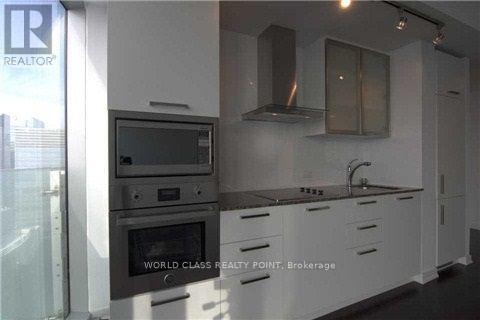 3706 - 12 York Street, Toronto, Ontario  M5J 0A9 - Photo 8 - C12719002