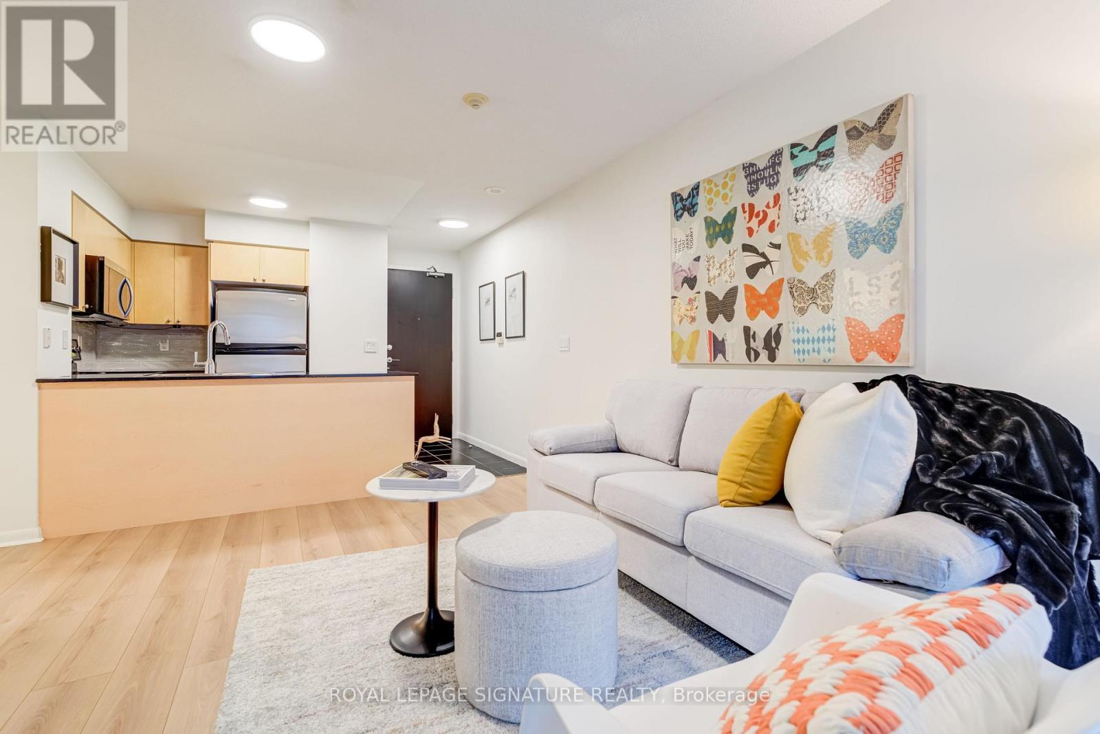 304 - 231 Fort York Boulevard, Toronto, Ontario  M5V 1B2 - Photo 9 - C12719058