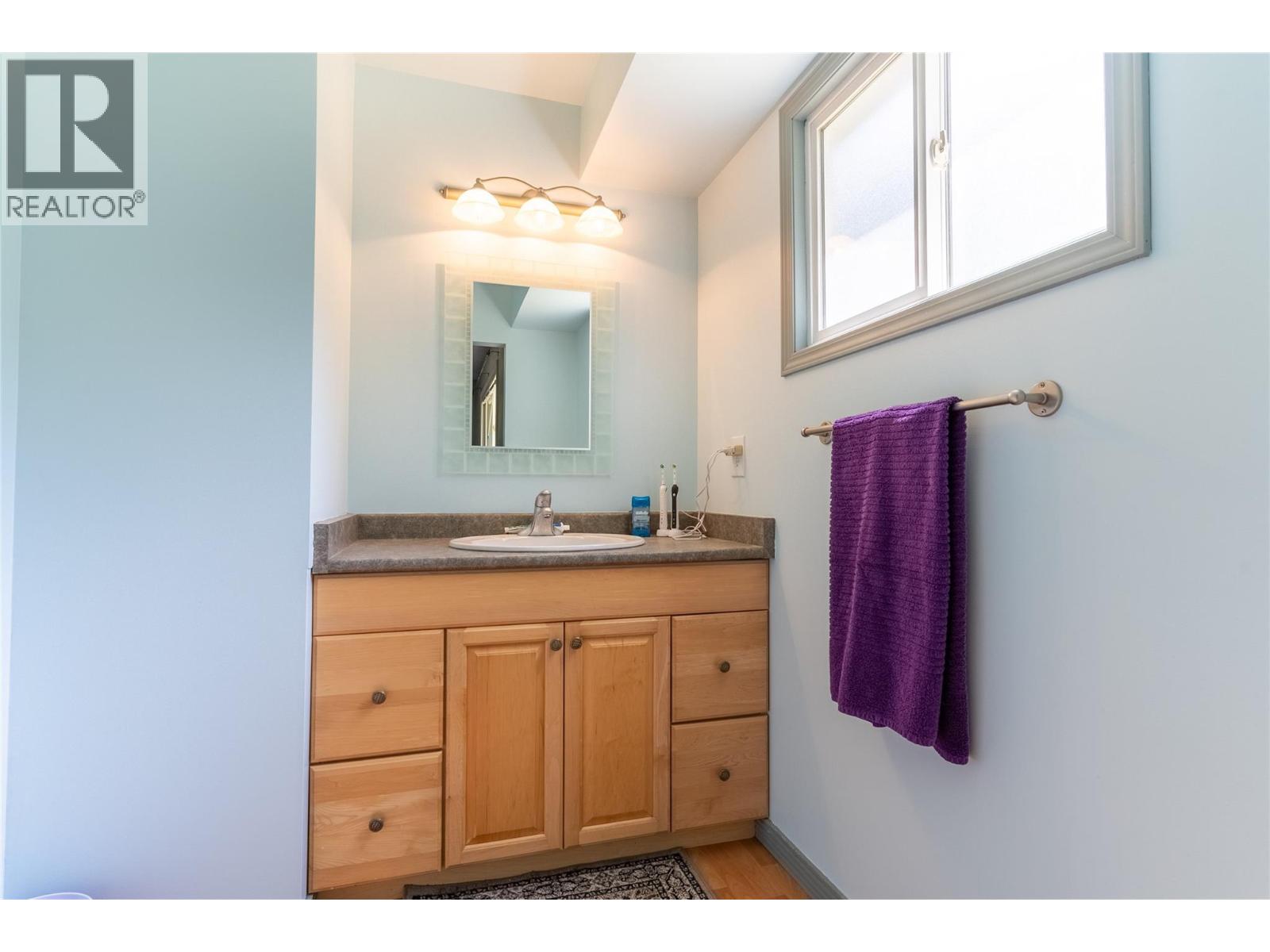 5121 Crawford Place, Kamloops, British Columbia  V2C 5Z8 - Photo 19 - 10373452