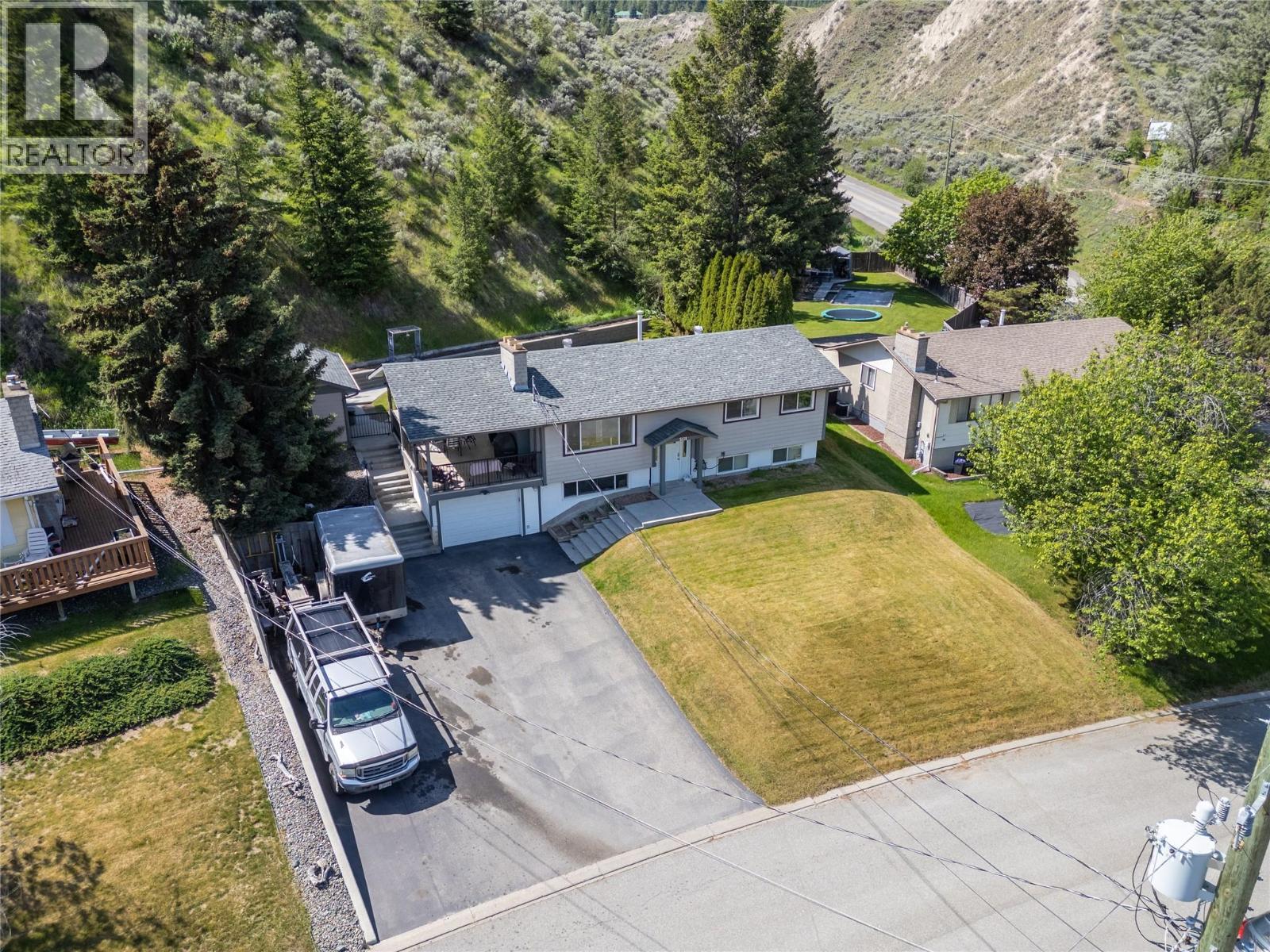 5121 Crawford Place, Kamloops, British Columbia  V2C 5Z8 - Photo 31 - 10373452