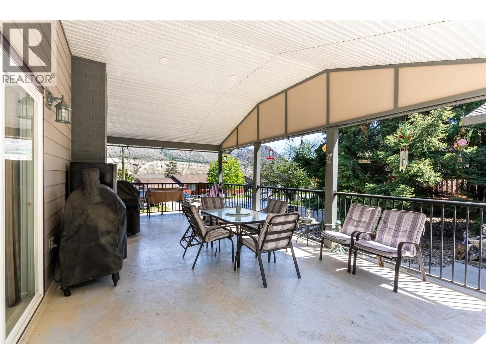 5121 Crawford Place, Kamloops, British Columbia  V2C 5Z8 - Photo 28 - 10373452