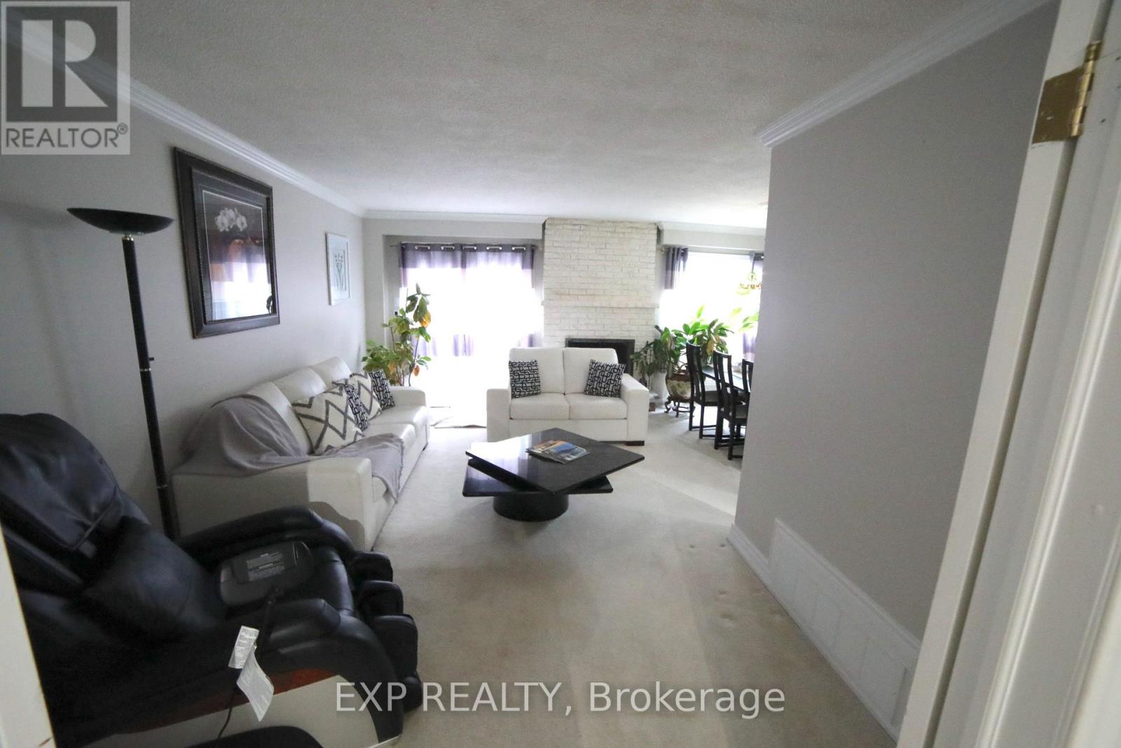 88 Valdor Drive, Toronto, Ontario  M1V 1R5 - Photo 7 - E12719018