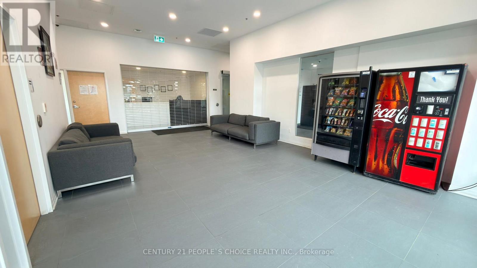 827 - 1900 Simcoe Street N, Oshawa, Ontario  L1G 0C1 - Photo 3 - E12719052