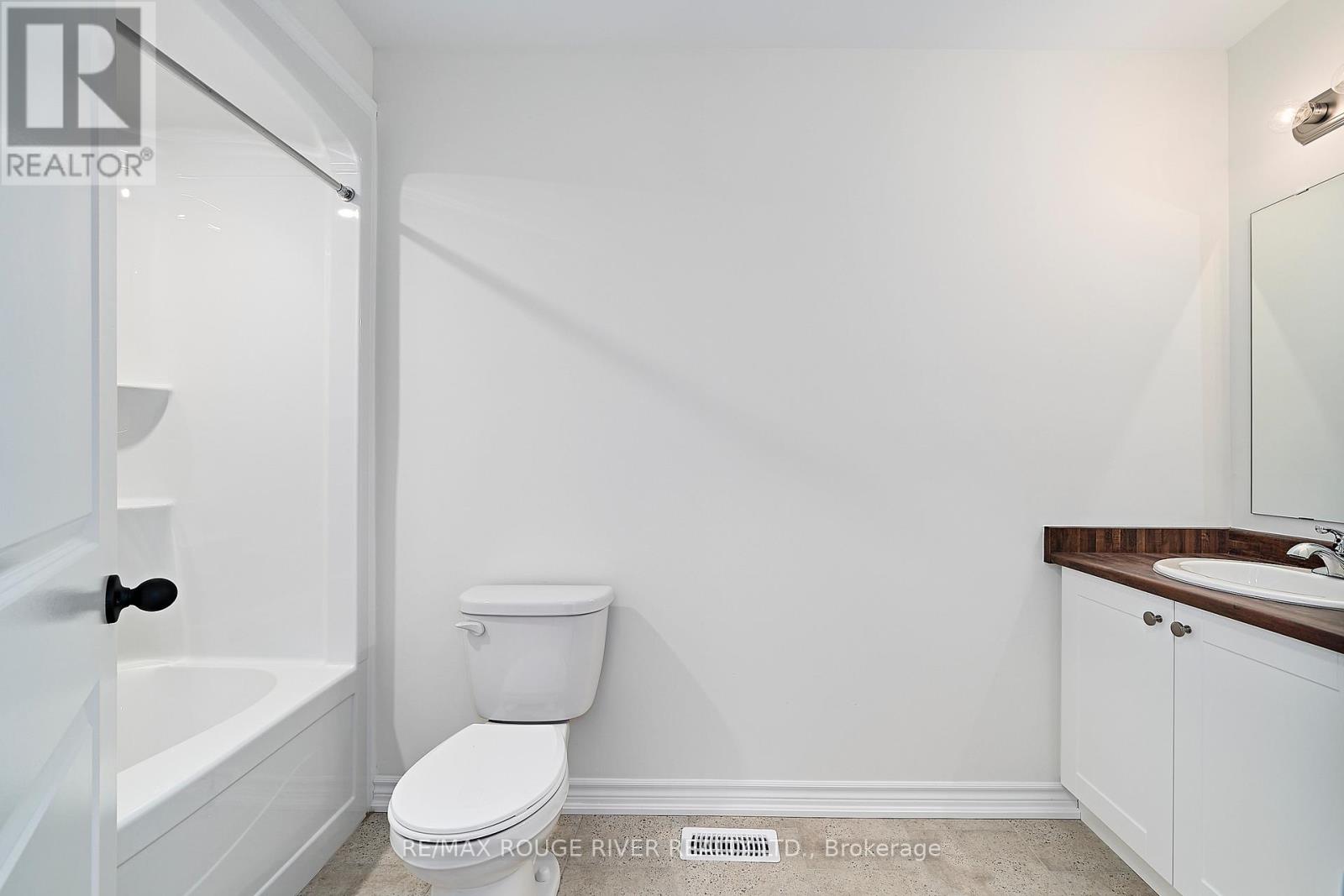 11 Addyman Crescent, Clarington, Ontario  L1B 0X1 - Photo 39 - E12630420