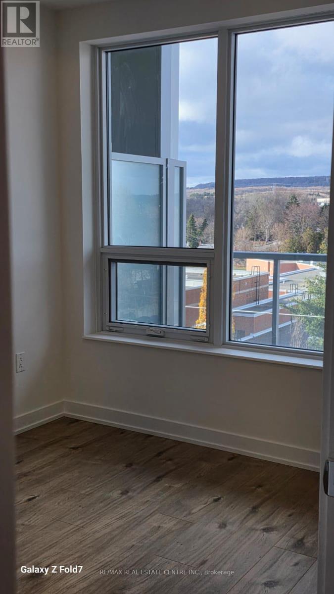 613 - 500 Plains Road E, Burlington, Ontario  L7T 2E1 - Photo 13 - W12718994