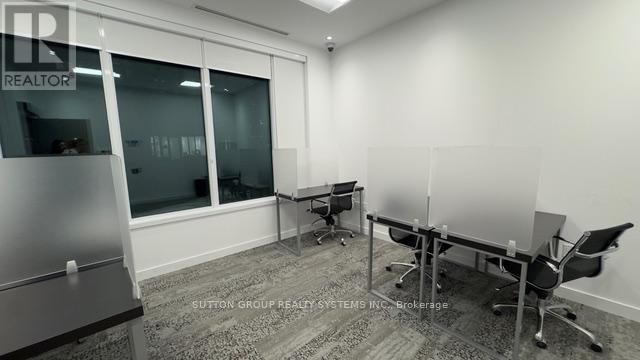 2812 - 1926 Lakeshore Boulevard, Toronto, Ontario  M6S 1A1 - Photo 4 - W12719004