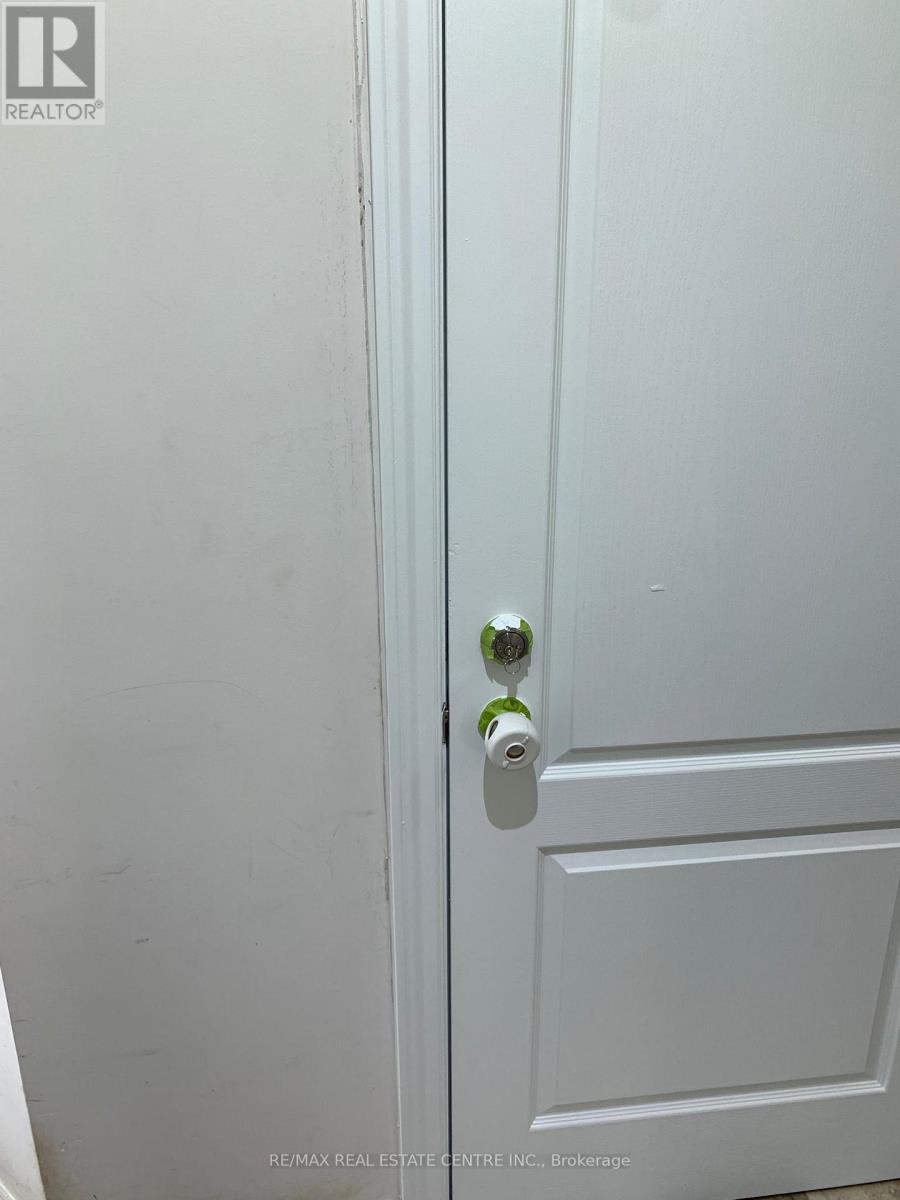 Bsmt - 362 Remembrance Road, Brampton, Ontario  L7A 0C3 - Photo 19 - W12719016