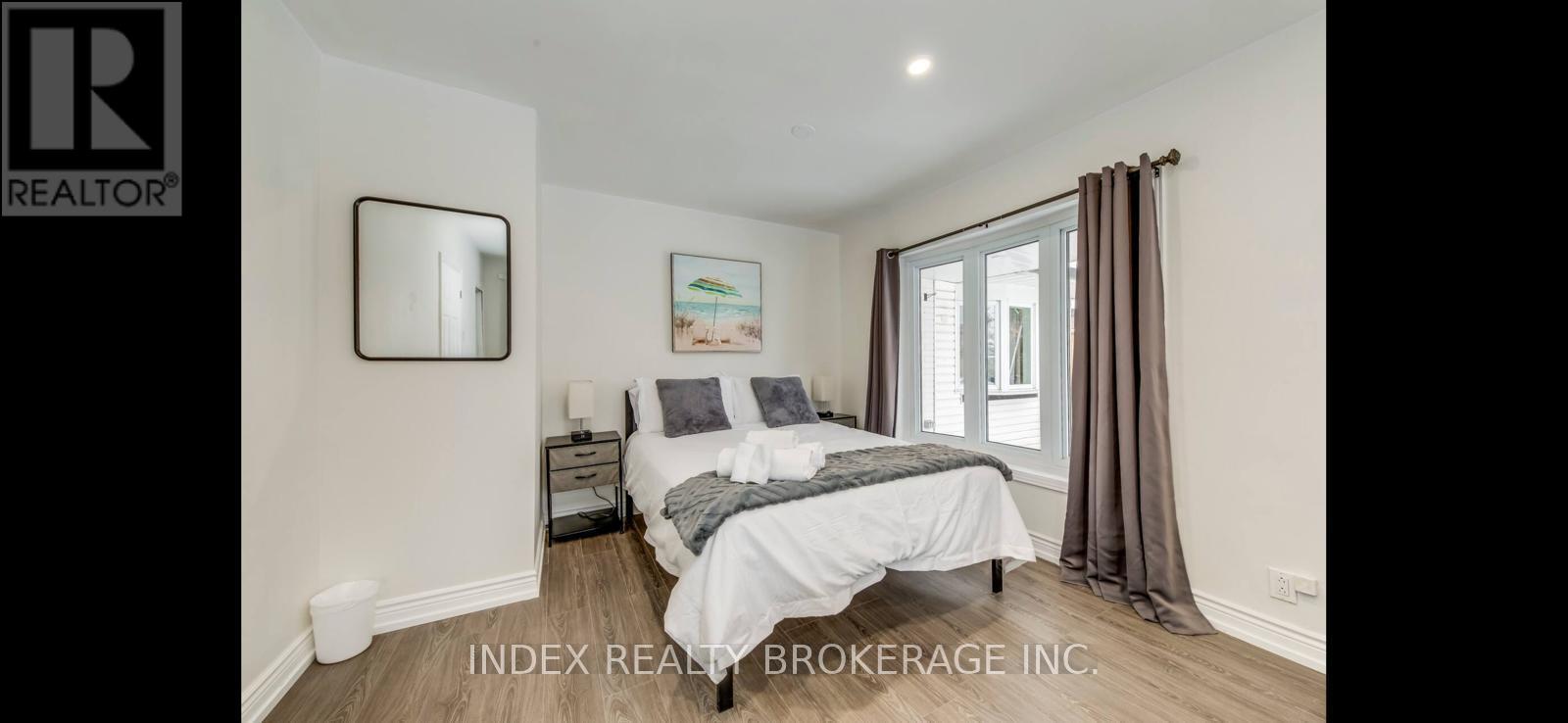 22 Sora Drive W, Mississauga, Ontario  L5M 1B2 - Photo 24 - W12719044