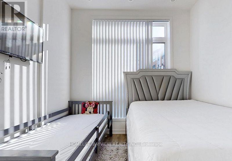 108 - 160 Canon Jackson Drive, Toronto, Ontario  M6M 0B6 - Photo 9 - W12719056