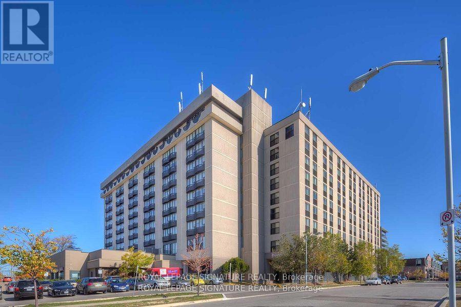 614 - 2737 KEELE STREET, Toronto, Ontario