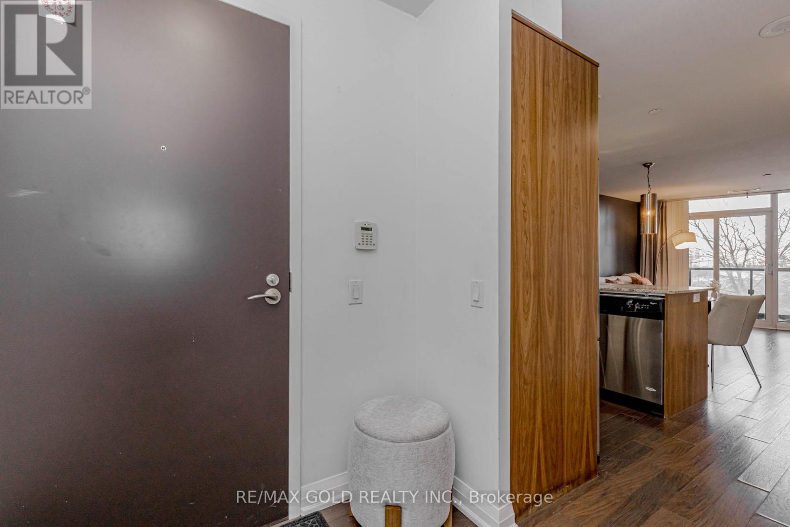 511 - 5 Valhalla Inn Road, Toronto, Ontario  M9B 0B1 - Photo 11 - W12719082