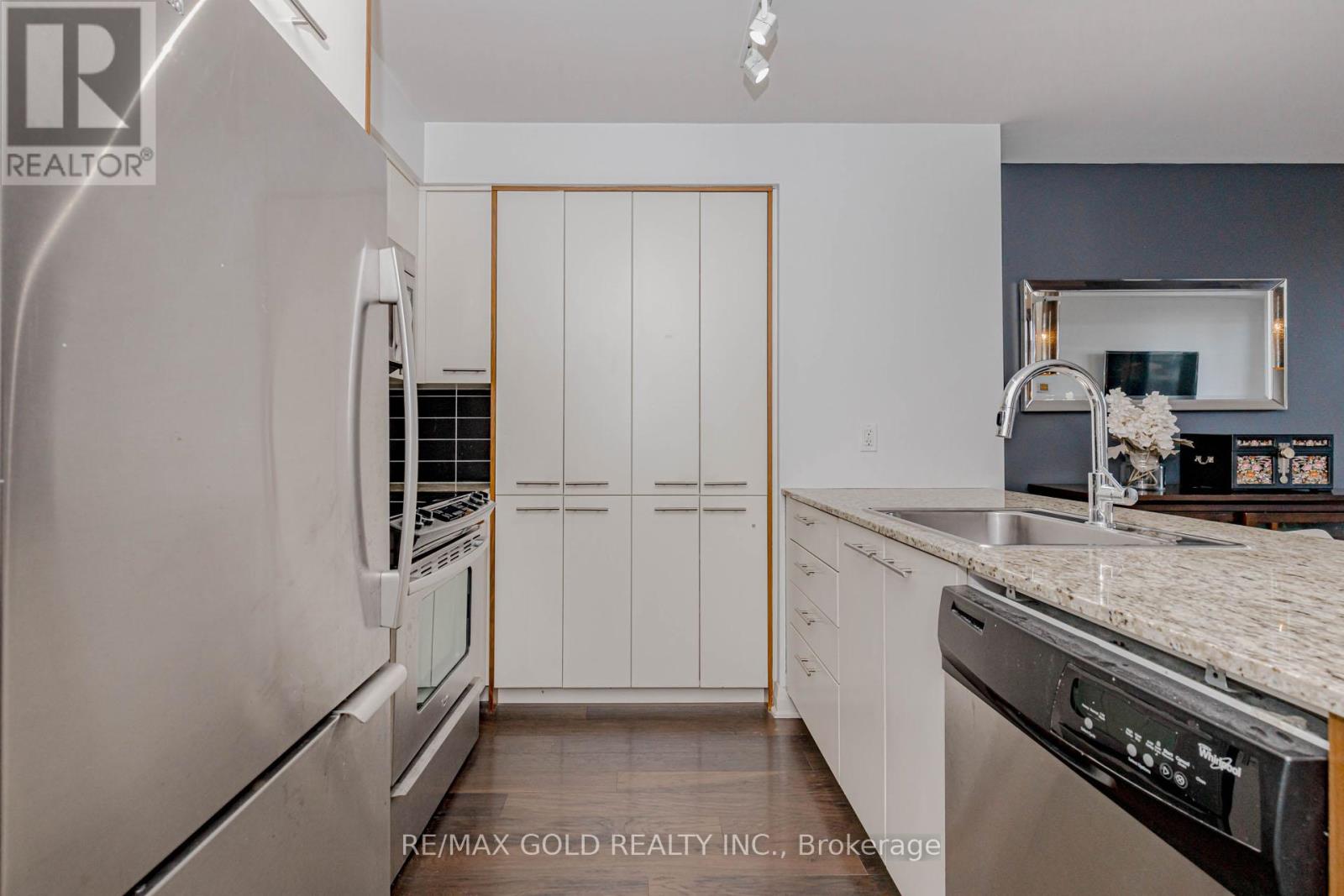 511 - 5 Valhalla Inn Road, Toronto, Ontario  M9B 0B1 - Photo 17 - W12719082