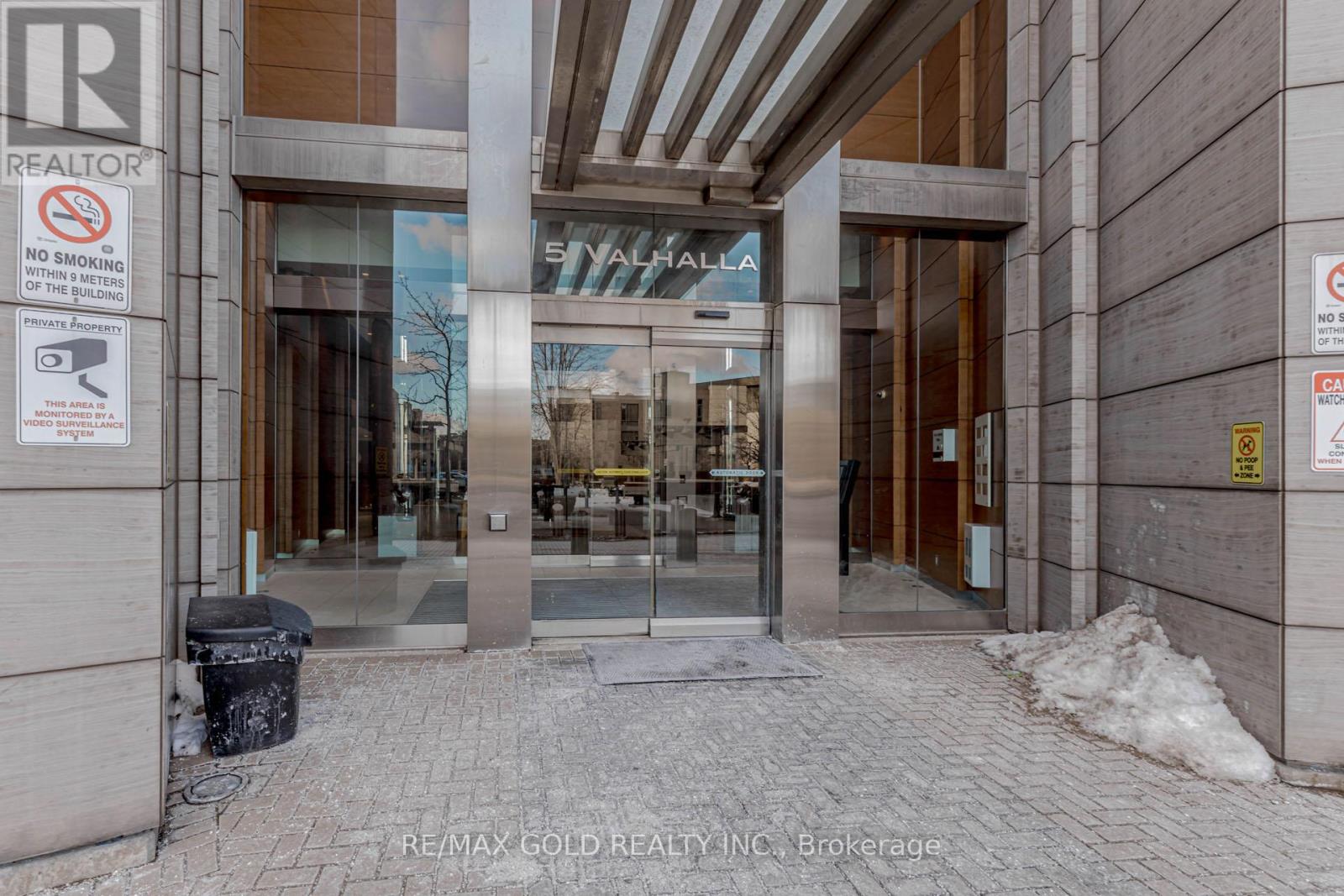 511 - 5 Valhalla Inn Road, Toronto, Ontario  M9B 0B1 - Photo 5 - W12719082