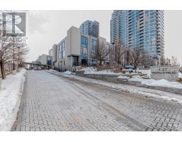 511 - 5 VALHALLA INN ROAD, Toronto, Ontario